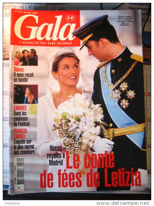 GALA N°572 DU 26 MAI 2004. ETAT CORRECT. LE COUPLE PRINCIER D ESPAGNE - People