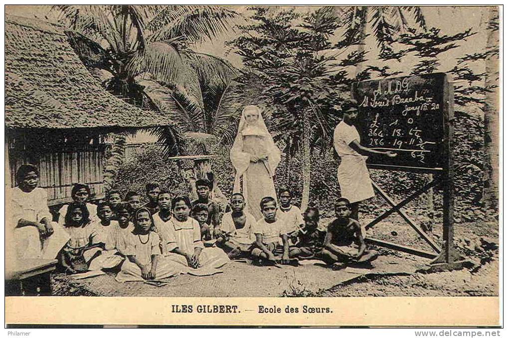 Gilbert Kiribati Carte Postale Ecole Des Soeurs Sacre Coeur Issoudun  Tableau Noir Eleve Neuve TB - Kiribati