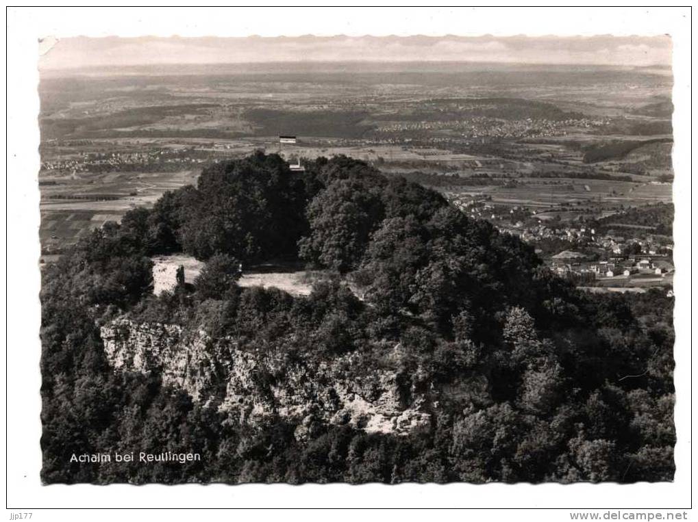 Luftsicht Achalm Bei Reutlingen Hohengaststatte Vue Aerienne Sur Achalm Et Les Villes De La Plaine CPM - Reutlingen