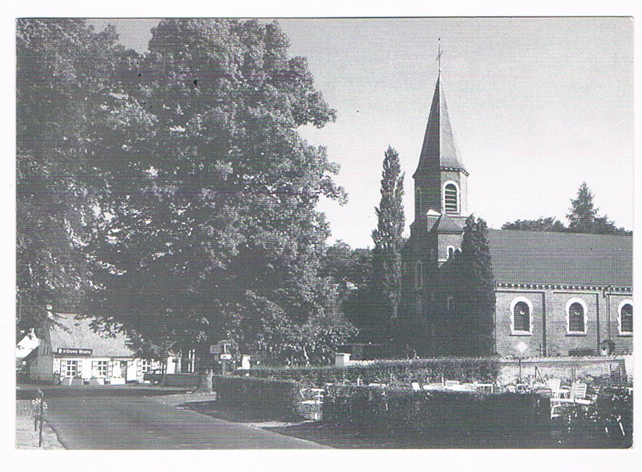 Deurle Kerk  Dorpsplein - Sint-Martens-Latem