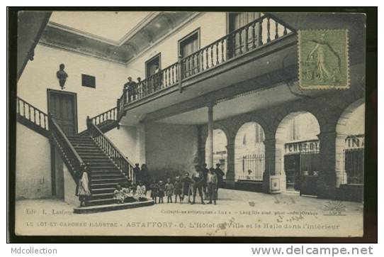 47 ASTAFFORT /      Nouvel Hôtel De Ville - La Halle Dans L'intérieur      / - Astaffort