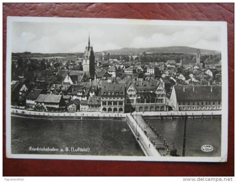 Friedrichshafen (Bodenseekreis) - Flugaufnahme Panorama Gegen Zeppelinhalle - Friedrichshafen