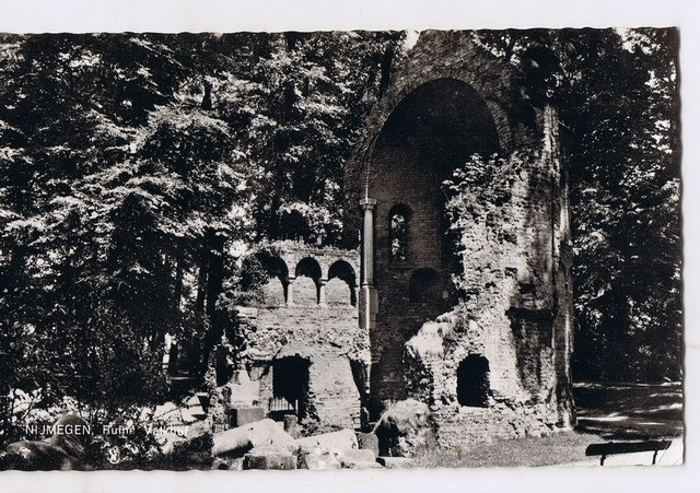 Nijmegen  Ruine - Nijmegen