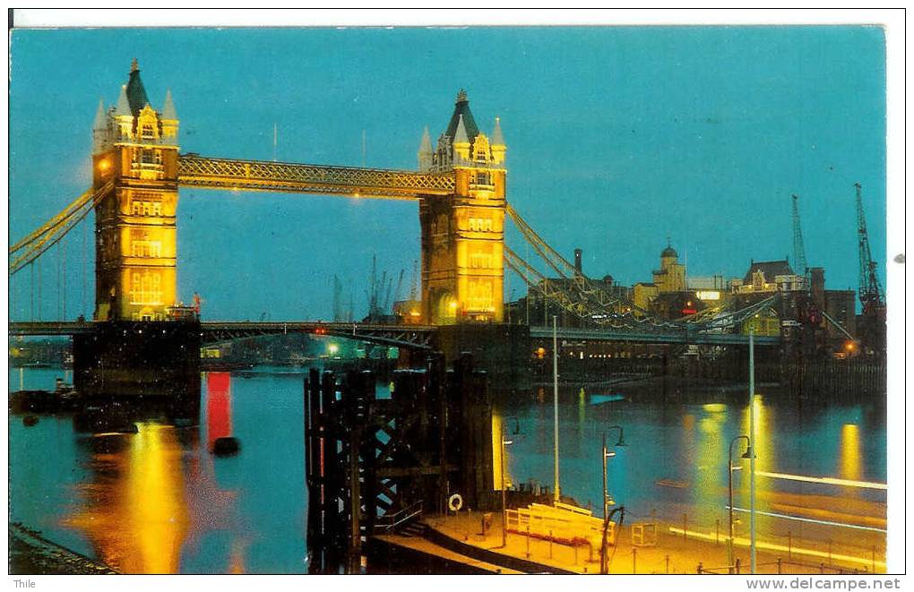 LONDON - Tower Bridge And River Thames By Night - River Thames