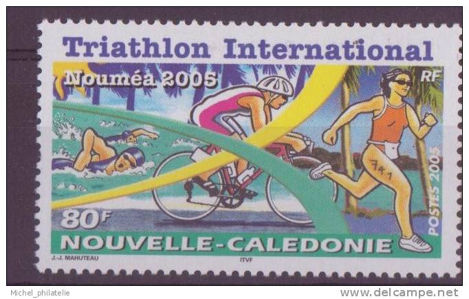 NOUVELLES-CALEDONIE N° 940** NEUF SANS CHARNIERE SPORT TRIAHTLON - Neufs