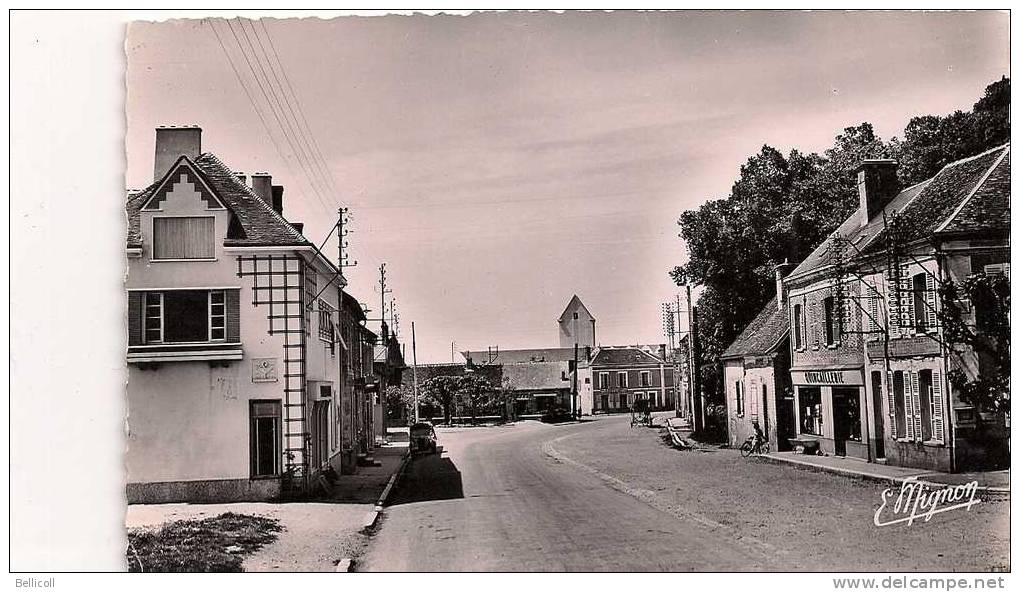 6948 - SAINT - VALERIEN (Yonne) La Grande Rue - Saint Valerien