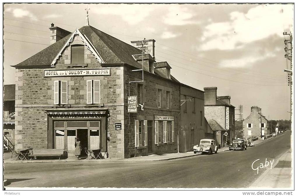 DUCEY  -  Route D'Avranches  (Hôtel De L'Ouest M.Turpin - Tractions) - Ducey