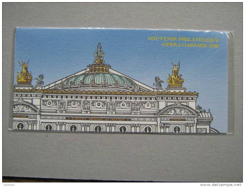 BLOC SOUVENIR   No 24    SOUS BLISTER   OPERA GARNIER - Foglietti Commemorativi