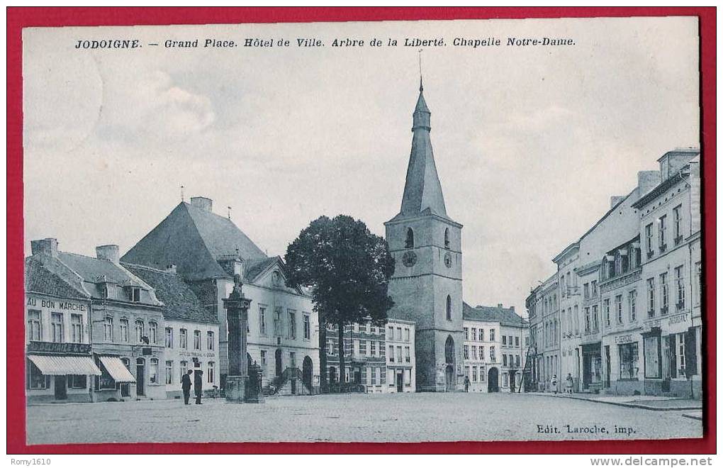 Jodoigne - Grand' Place. Hôtel De Ville. Arbre De La Liberté. Chapelle Notre Dame. - Jodoigne