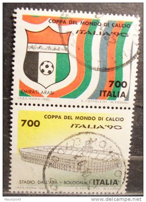 1990 Nr 1908-1912 ITALIA Coppa Del Mondo Di Calcio Italia 90 L.2x700 EMIRATI ARABI (linea Gialla Ondulata)STADIO BOLOGNA - Varietà E Curiosità