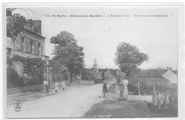 18 )) BRINON SUR SAULDRE, L'ancienne Poste, Route De Lamotte Beuvron,  1703 / ANIMEE - Brinon-sur-Sauldre