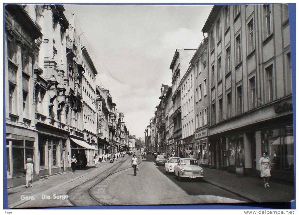 Gera, Die Sorge,belebte Strassenansicht, 1975 - Gera