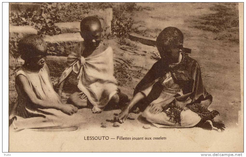 LESOTHO LESSOUTO FILLETTES JOUANT AUX OSSELETS - Lesotho