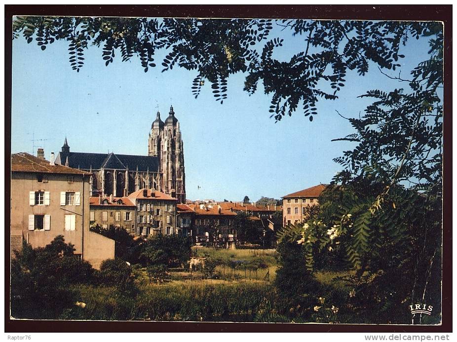 CPM  SAINT NICOLAS DE PORT  Vue Sur La Basilique - Saint Nicolas De Port