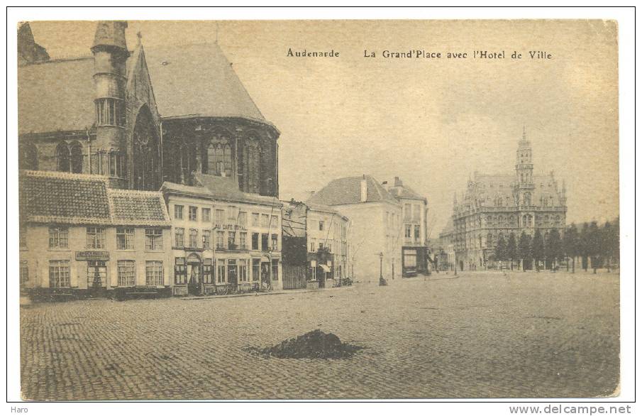 AUDENAERDE - OUDENAARDE - La Grand'Place Avec L'Hôtel De Ville (1360) - Oudenaarde