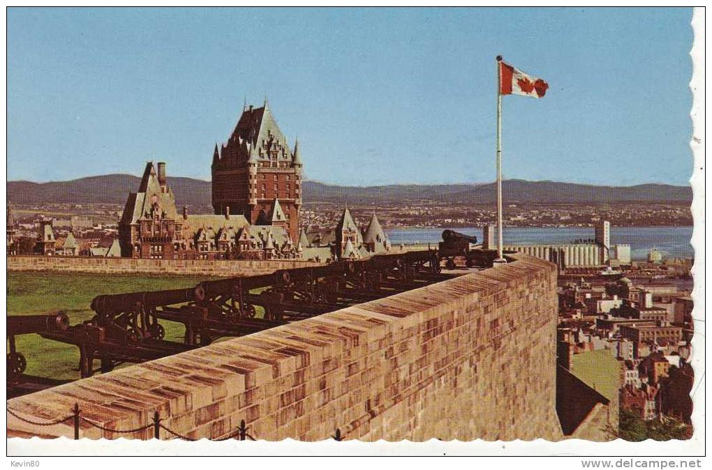 CANADA Le Panorama Est Splendide Vu Du Sommet De La Citadelle Québec Cp Couleur - Québec - La Citadelle