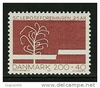 ● DK  1982 - SCLEROSI - N. 754  S.g. , Serie Completa - Cat. ? €  - Lotto N. 179 - Unused Stamps