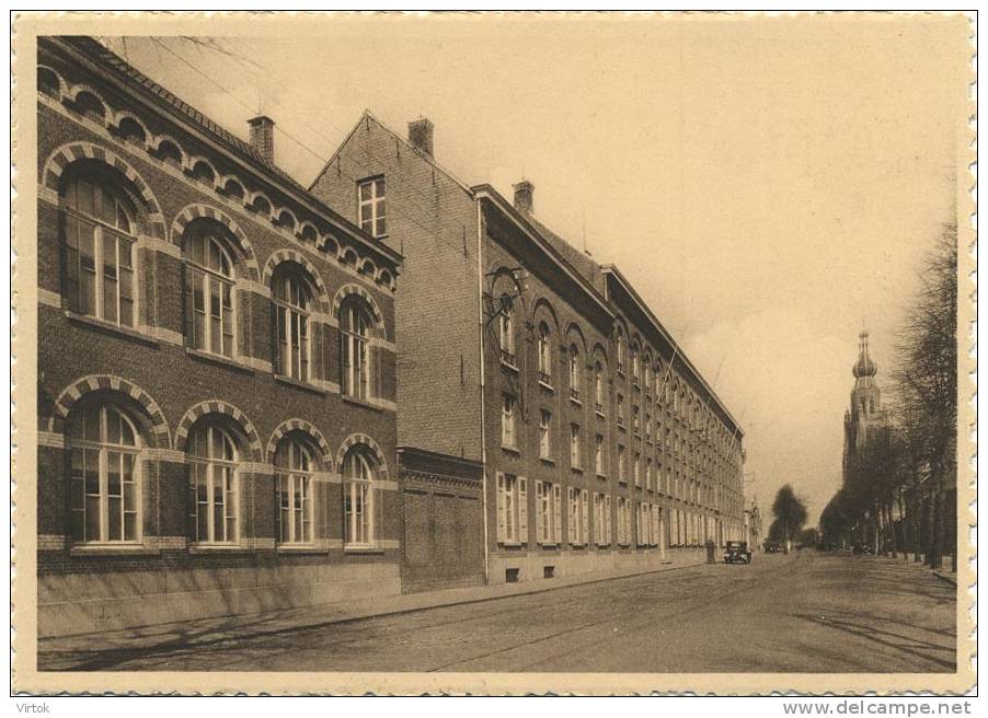 Hoogstraten  :  Aartsbisschoppelijk  Seminarie  : Gevelzicht Langs De Straat  ( Groot Formaat ) - Hoogstraten