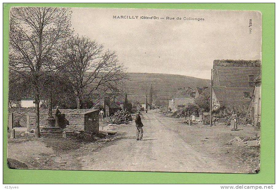 MARCILLY : Rue De Collonges, Place Avec Calvaire, Animée, Peu Courant - Autres & Non Classés