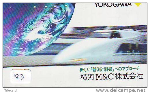 Télécarte JAPON GLOBE (183) MAPPEMONDE * Telefonkarte Phonecard  * Erdkugel Globus JAPAN * - Espacio