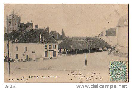 89 SEIGNELAY - Place De La Mairie - Seignelay