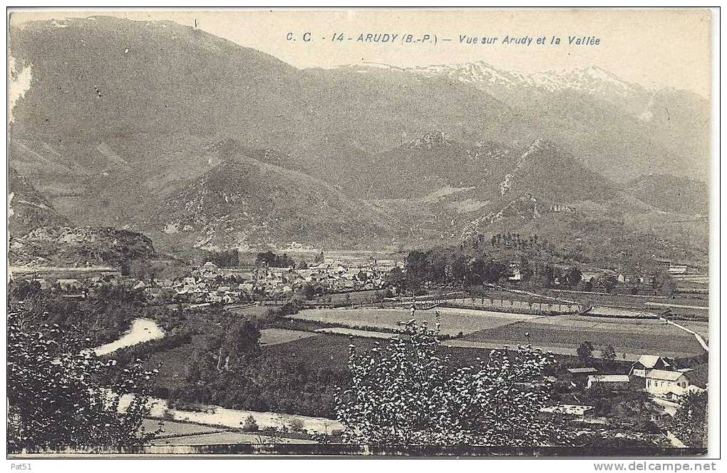 64 - Arudy : Vue Sur La Vallée - Arudy