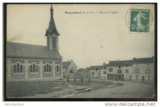 95 MENUCOURT / Place De L'église / - Menucourt