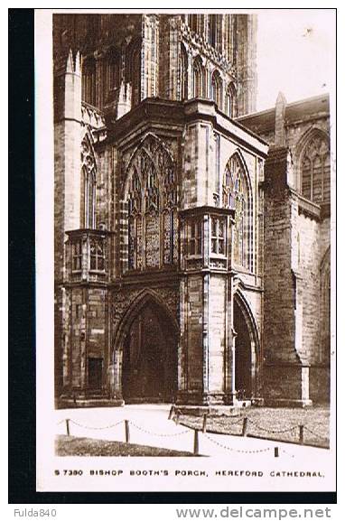 CPA.     HEREFORD CATHEDRAL.    Bishop Booth´s Porch.        1919. - Herefordshire