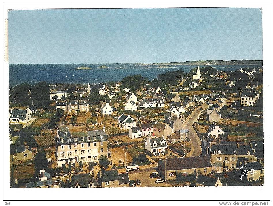 CARANTEC, Finistère:Maison Familiale "l'Eveil";Vue Sur L'Entrée De La Baie De Morlaix;Camion Citerne ESSO ;AUTO;1973;TB - Carantec