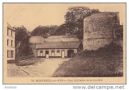 Montreuil - Cour Intérieure De La Citadelle - Montreuil