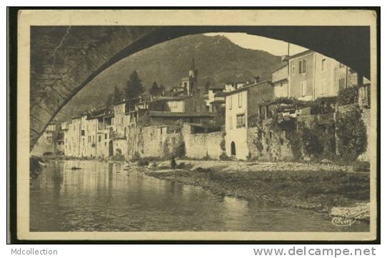 30 SUMENE / Centre De La Ville Et Arche Du Vieux Pont / - Sumène