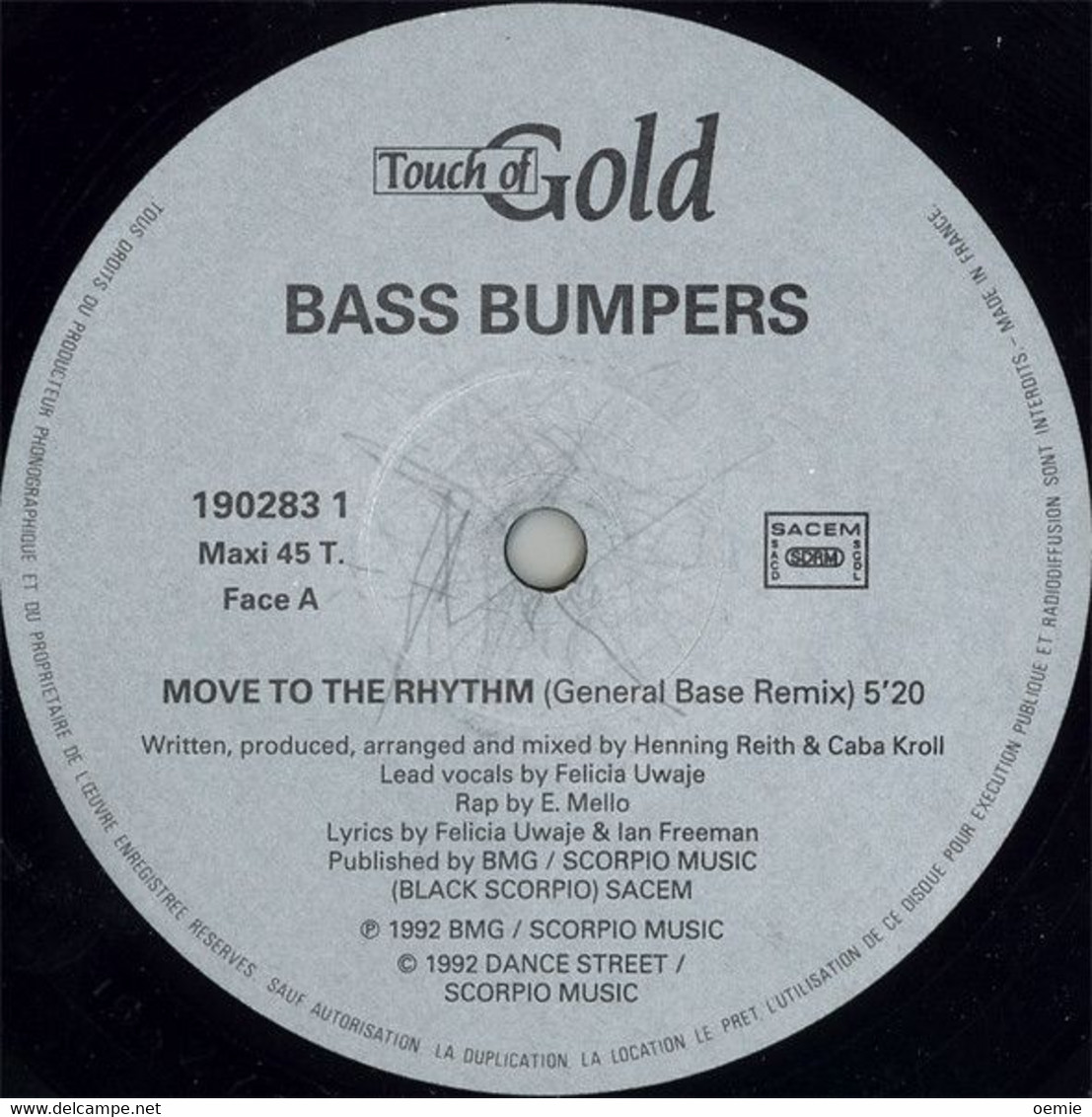 BASS  BUMPERS  °°  MOVE TO THE RHYTHM - 45 T - Maxi-Single