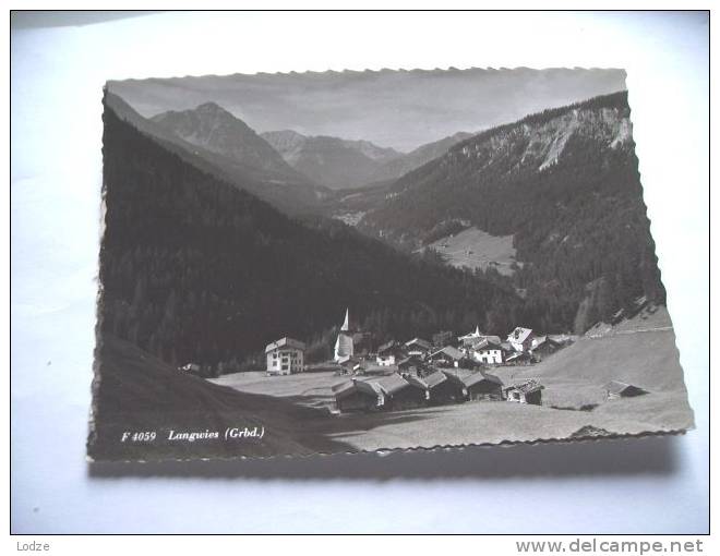 Zwitserland Schweiz Suisse GR Langwies  Panorama Mit Dorf Und Berge - Langwies