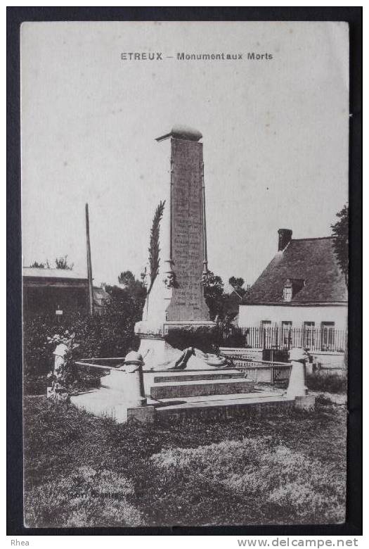 02 Étreux Monument Aux Morts D02D K02830K C02298C RH020425 - Autres & Non Classés