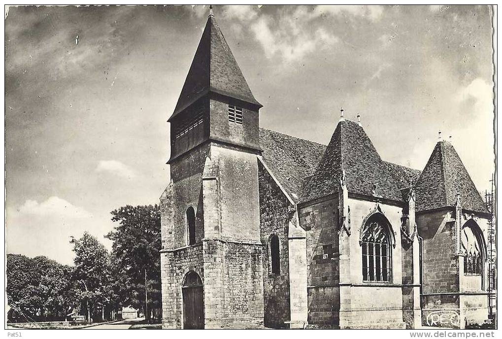 18 - Dun Sur Auron : L'église - Dun-sur-Auron