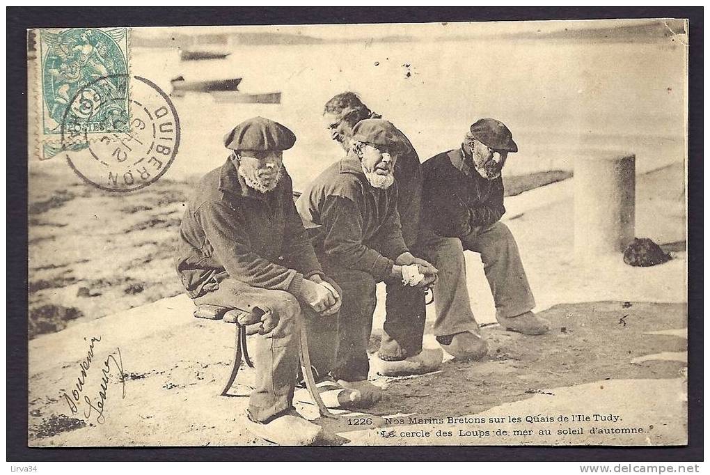 CPA  PRECURSEUR- FRANCE- ILE TUDY (29)- VIEUX LOUPS DE MER AU SOLEIL D´AUTOMNE-  MARIINS BRETONS EN 1900- - Ile Tudy