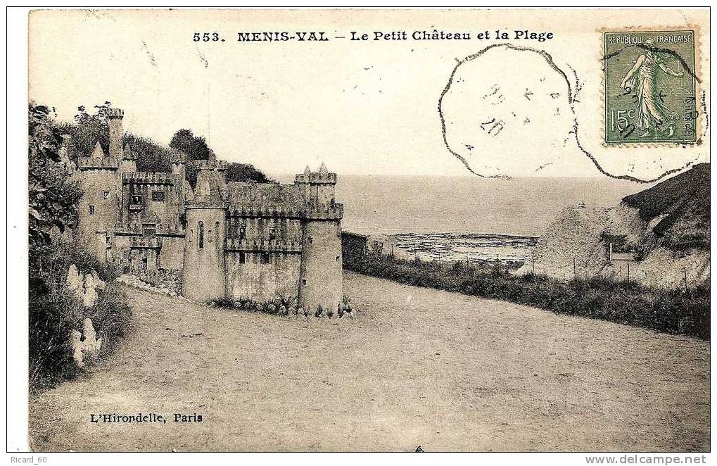 Cpa  De Mesnil Val, Le Petit Château Et La Plage - Mesnil-Val