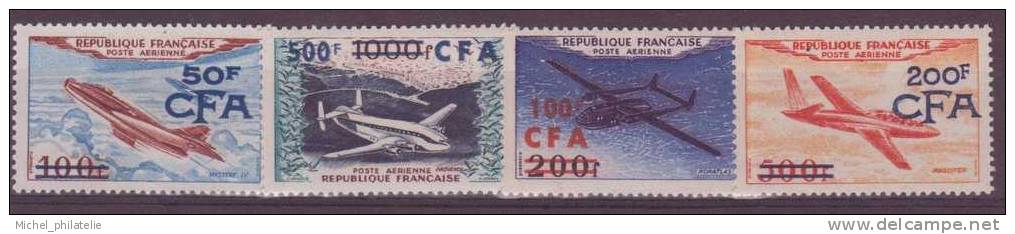 REUNION N° 52/55** PAR AVION NEUF SANS CHARNIERES SERIE AVIONS PROTOTYPES - Airmail