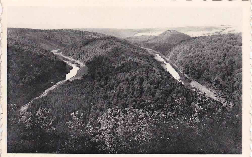 Herbeumont - Le Tombeau Du Chevalier - Ed Nels - Dos Divisé - Pas Circulé - Sans Date - Dentellée - - Herbeumont