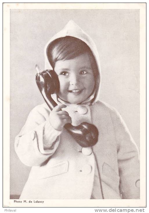 Jeune Enfant Au Téléphone - Carte Du Secrétariat Vaudois De L'enfance, à Lausanne - Cp 10 X 15 Oblitérée Le 9.3.1942 - Le Crêt