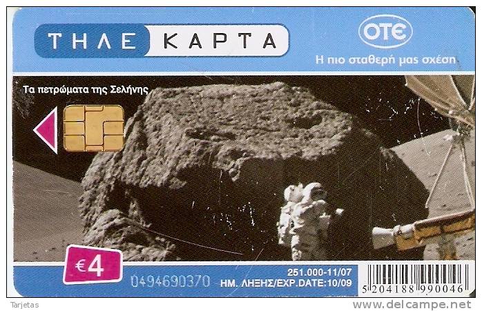 TARJETA DE GRECIA DE UN ASTRONAUTA CON MARCA DE DOBLEZ - Astronomie