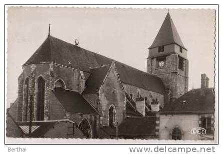 18 AUBIGNY SUR NERE - L Eglise - Aubigny Sur Nere