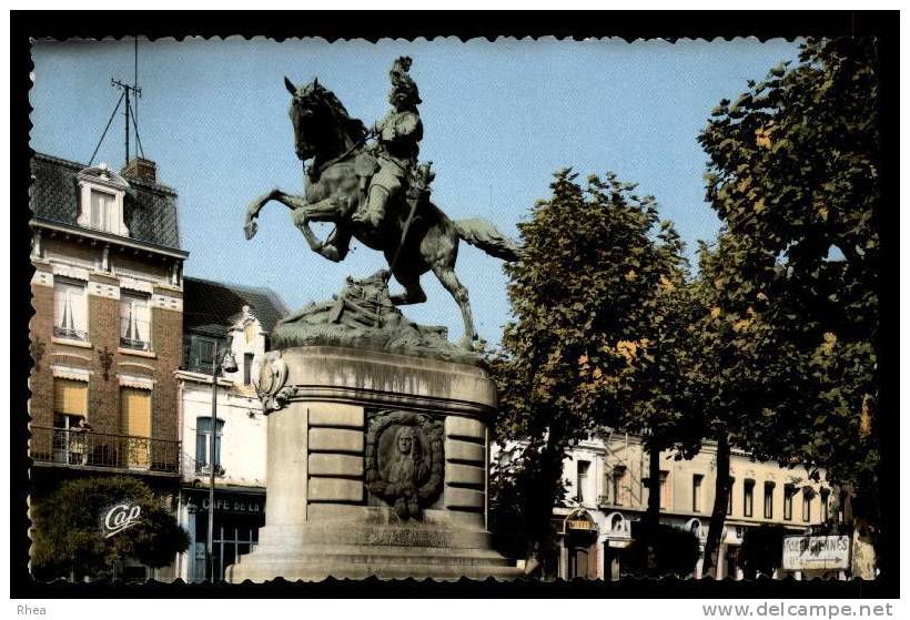 59 Denain 1511 DENAIN - La Statue Du Mar?chal Villars Marechal De Villars Statue D59D K59172K C59172C RH013191 - Denain