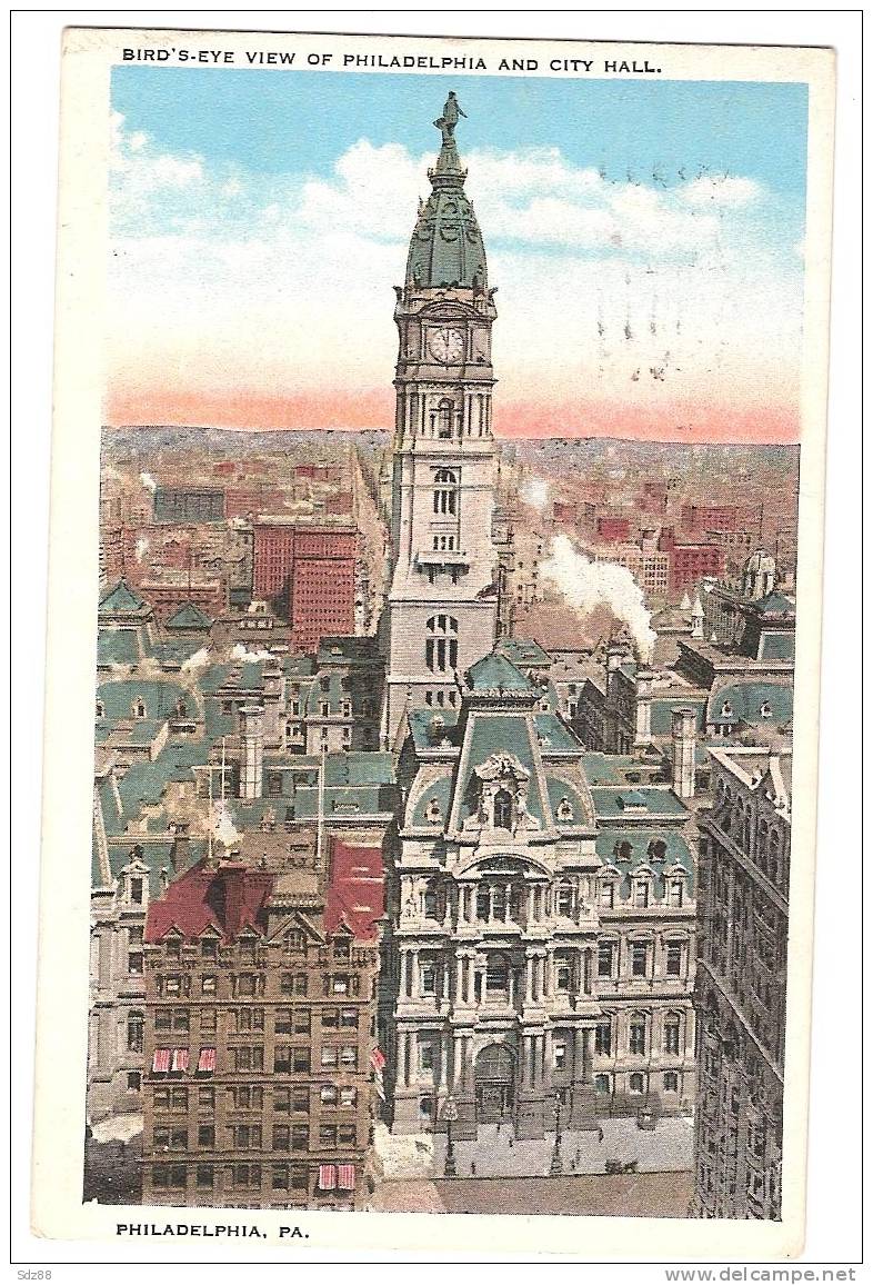 USA  CP Circulée  Bird's-eye View Of Philadelphia And City Hall  - Tour - Architecture - Philadelphia