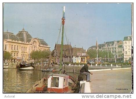 14 TROUVILLE 1960 STATION ESSENCE SHELL ED SAPROMOS 1979 ECRITE INFIME USURE BORD - Trouville