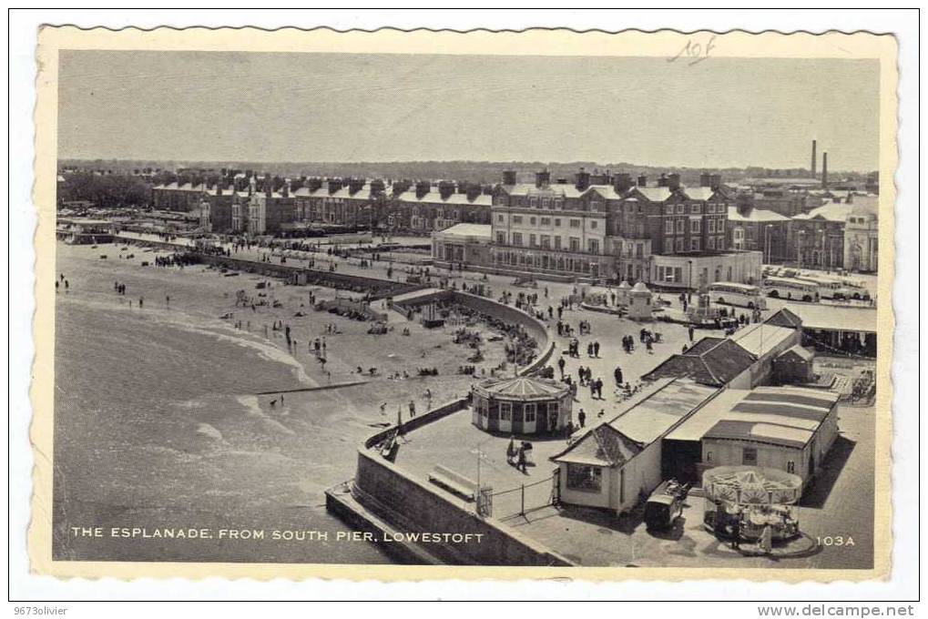 The Esplanade From South Pier  Lowestoft - Lowestoft