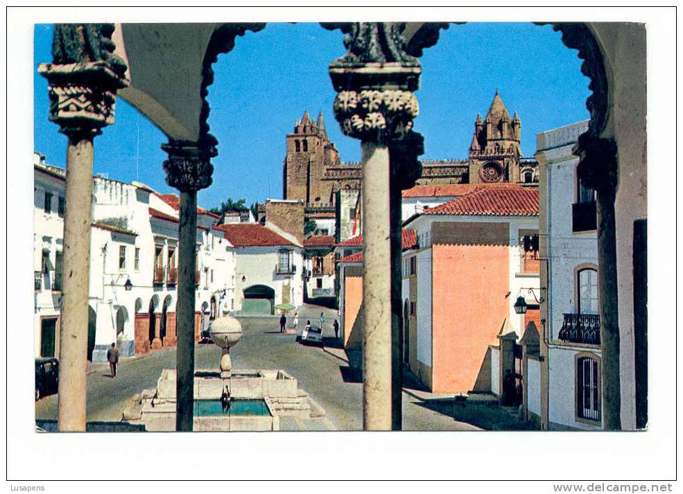 Portugal Cor 6038 – ÉVORA - PORTAS DE MOURA E CATEDRAL - Evora