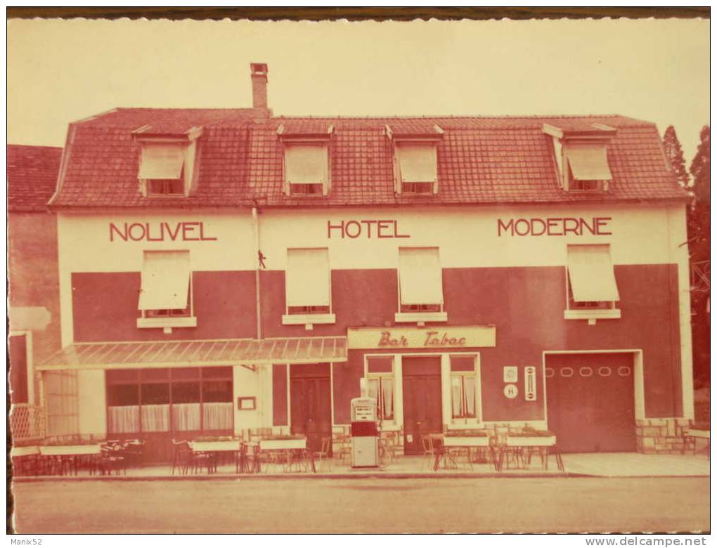 52 - MONTIGNY-le-ROI - Nouvel Hotel Moderne (M. KOHAUT), Bar Tabac. (CPSM) - Montigny Le Roi