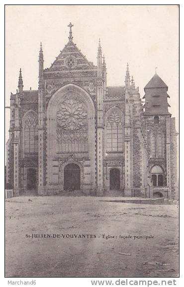 44 LOIRE ATLANTIQUE.SAINT JULIEN DE VOUVANTES.EGLISE FACADE PRINCIPALE - Saint Julien De Vouvantes