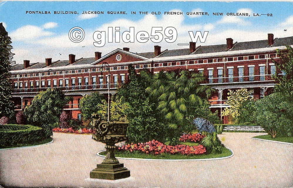 NEW ORLEANS L. A. - Pontalba Building - Jackson Square - In The Old French Quarter - N° 92 - New Orleans